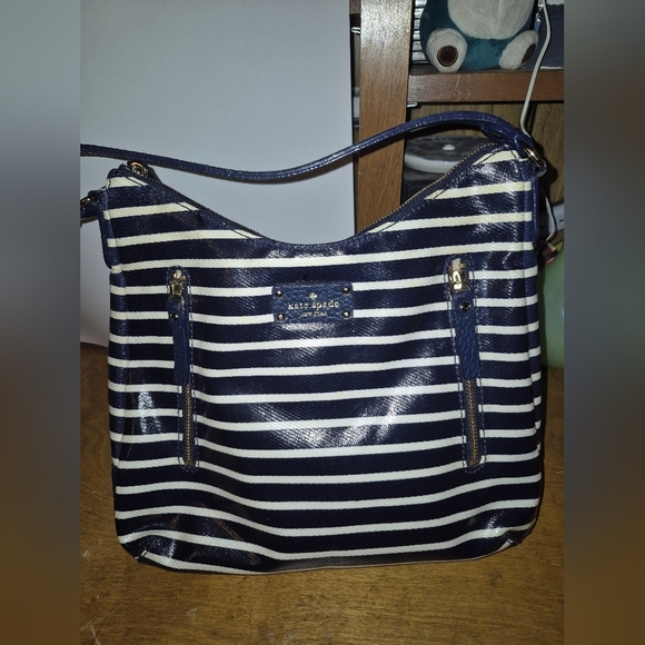 kate spade Handbags - Kate Spade Blue & White Striped Shoulder Bag Storybook Lining!!!